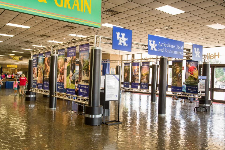 state fair booth set up